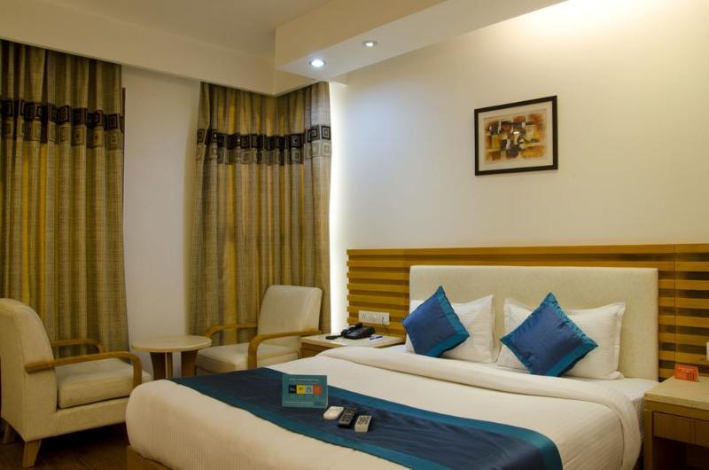 Hotel Fabhotel Cyber 3*