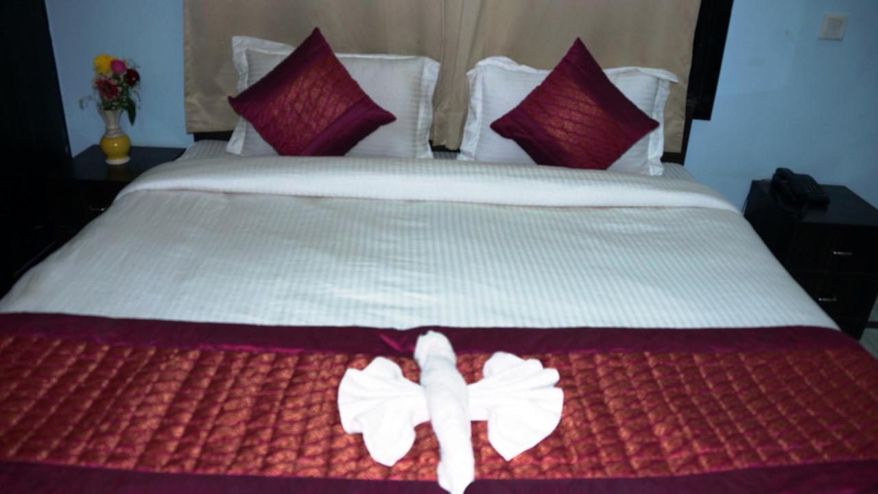 Hotel Maxfort Medicity 3*