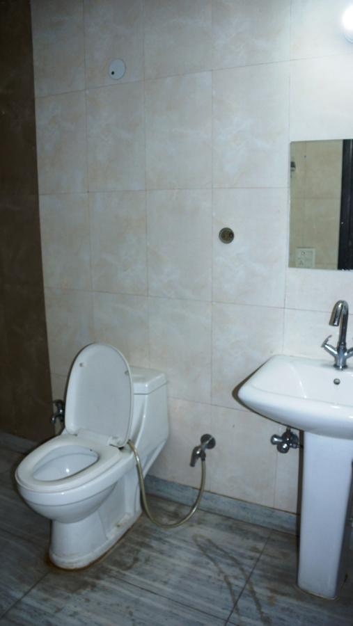 Maxfort Medicity 3* Gurgaon