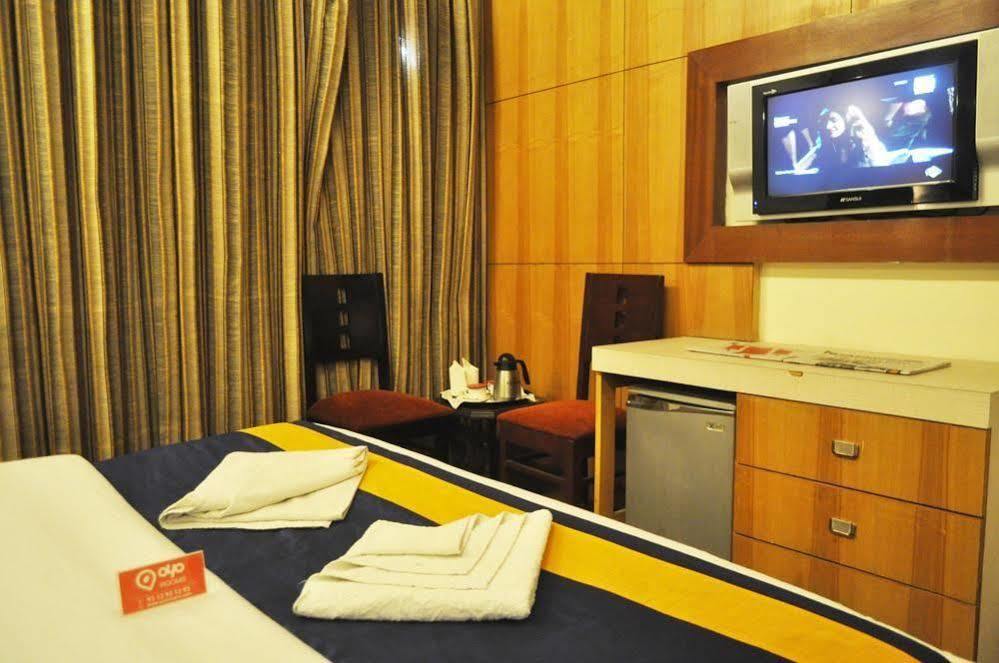 Oyo Premium Old 3* Gurgaon