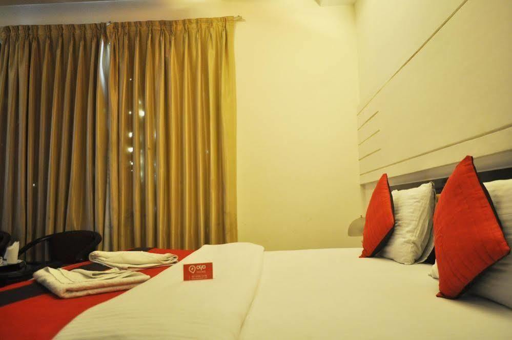 Hotel Oyo Premium Old 3*