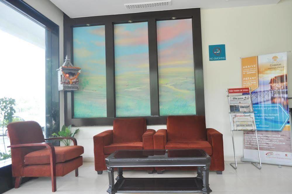 Hotel Oyo Premium Old 3*