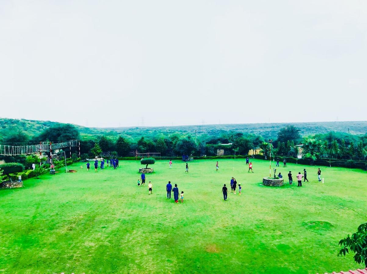 Kingfishers Aravali Resort