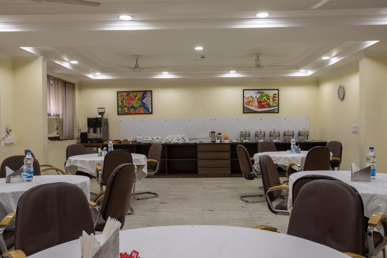 Mint Cyber Hotel Gurgaon