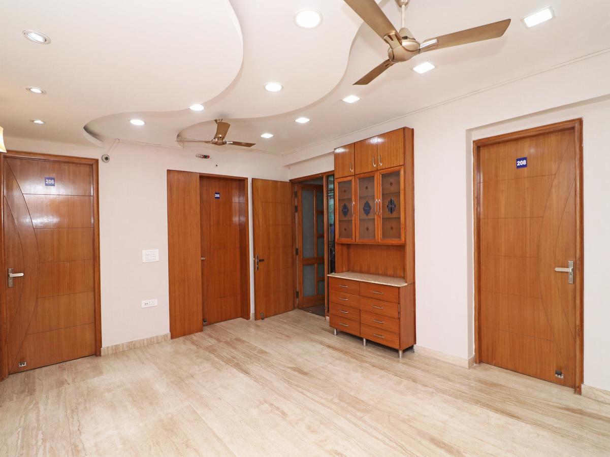 Oyo 13059 Ruby Residency * Gurgaon