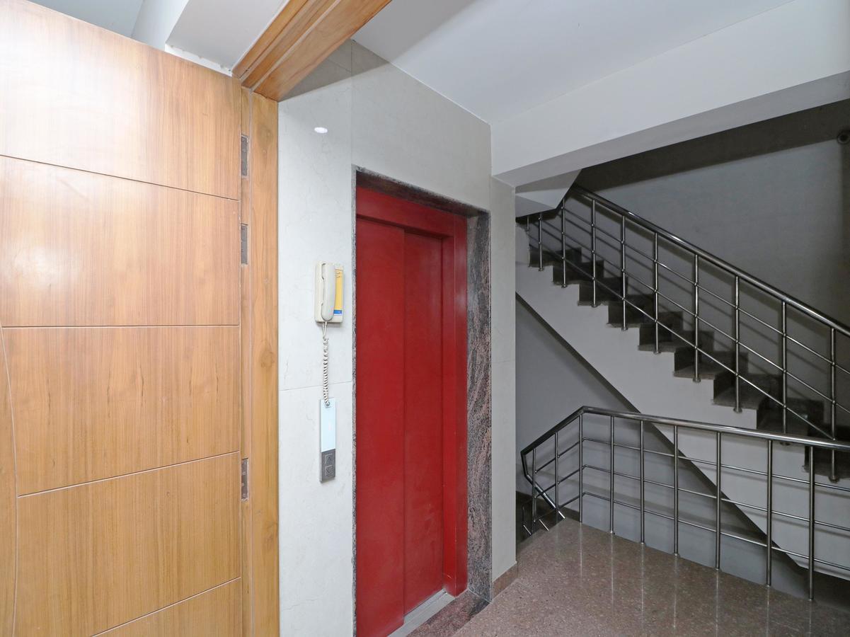 Guest house Oyo 13059 Ruby Residency Gurgaon