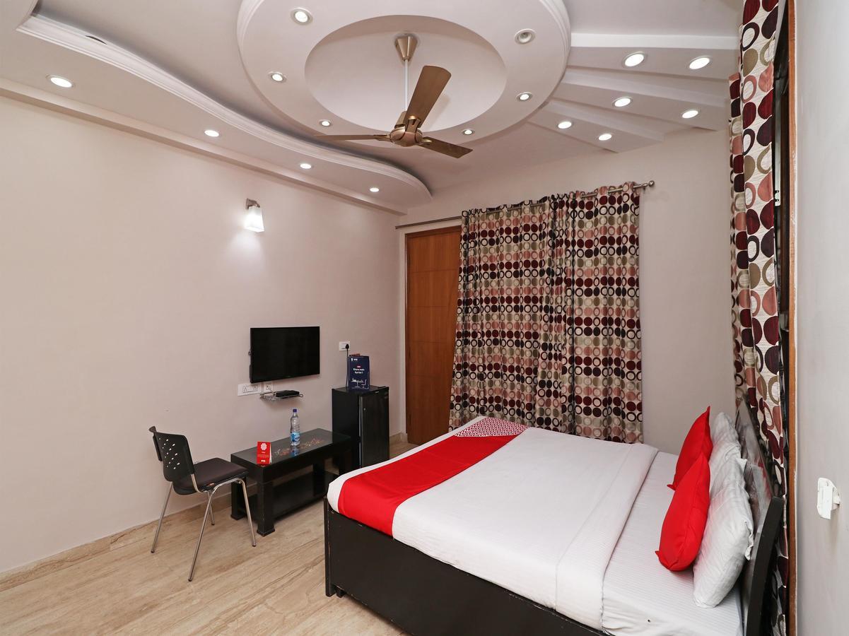 Oyo 13059 Ruby Residency *