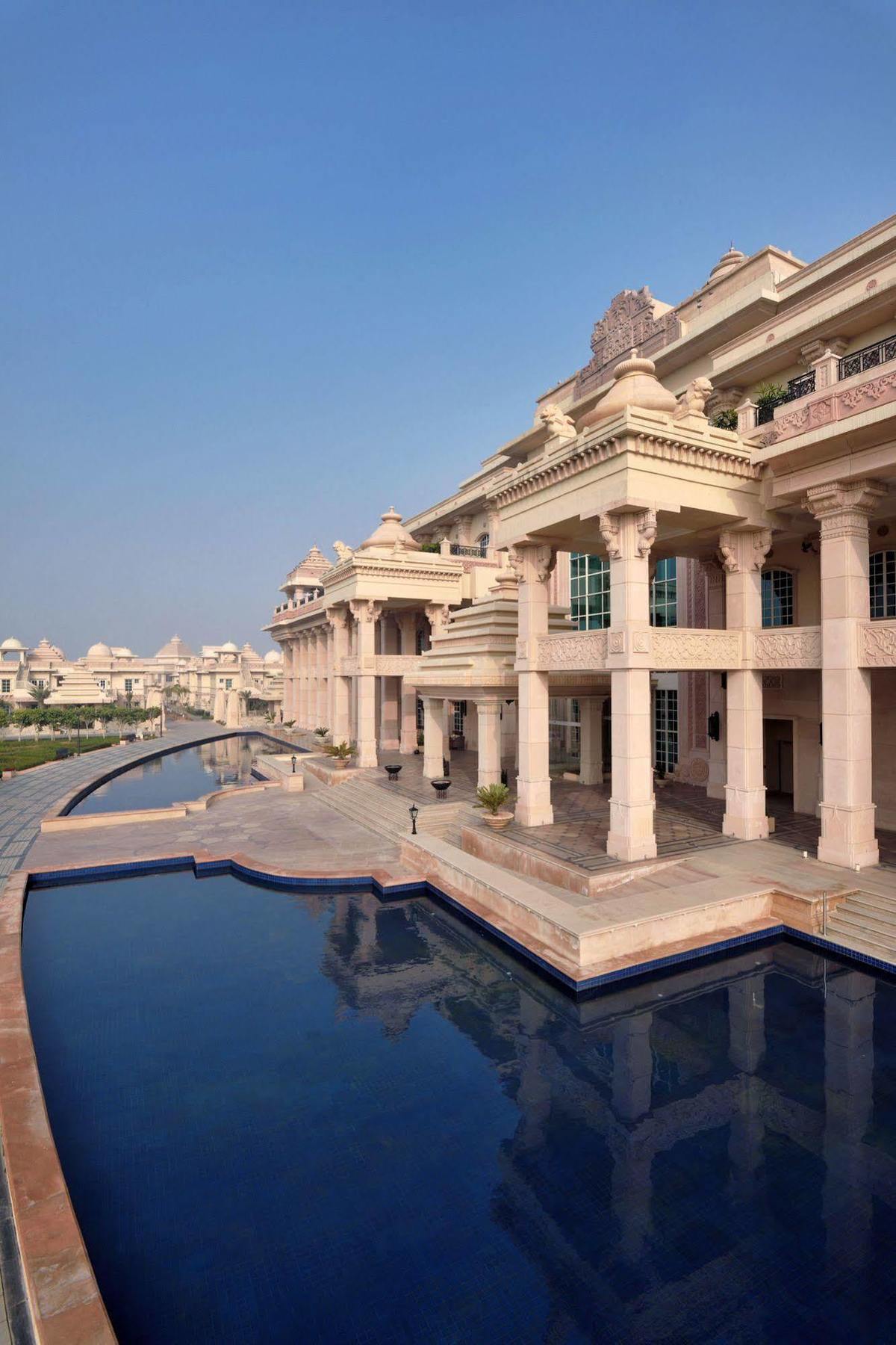 Itc Grand Bharat 5*