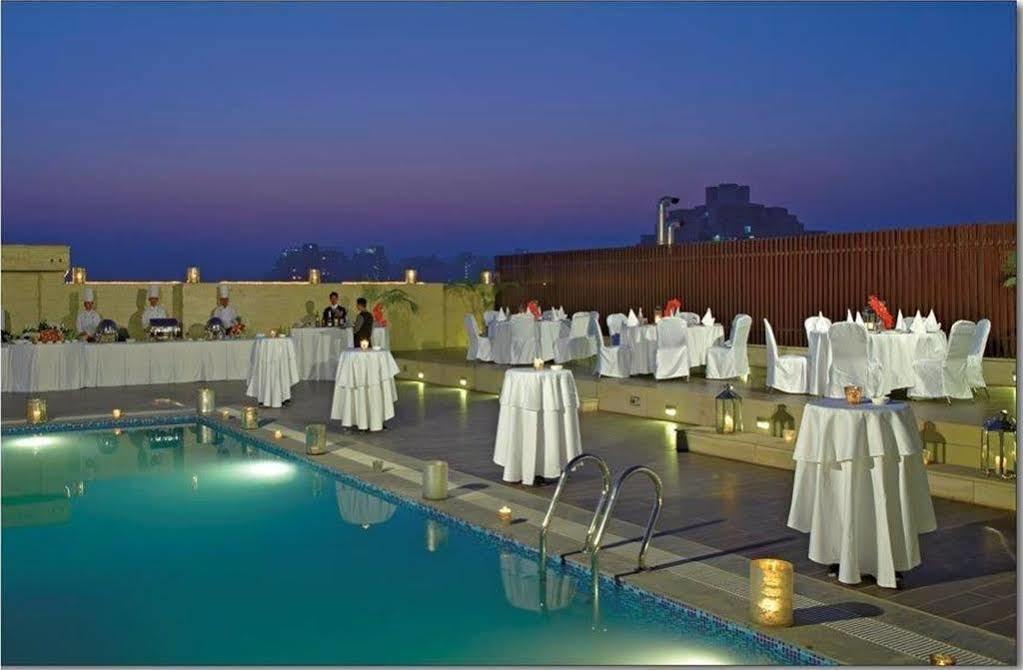 Radisson Sector 29 Gurugram Hotel 5*