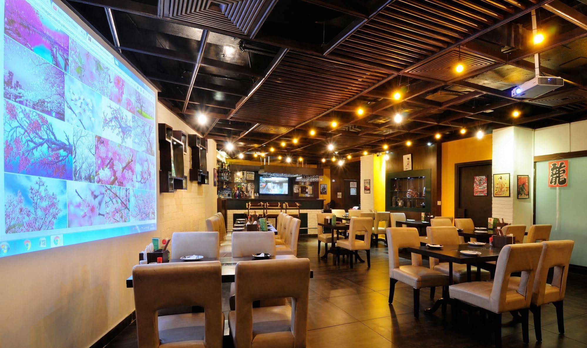 Crossroads Hotel Gurgaon