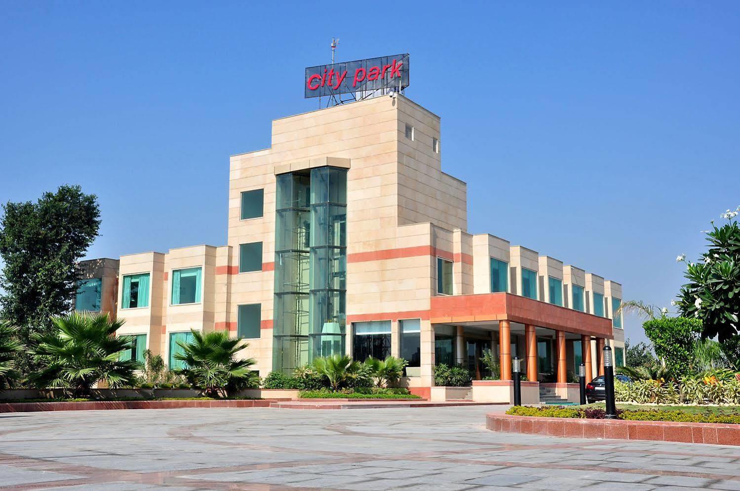 Park Airport Hotel