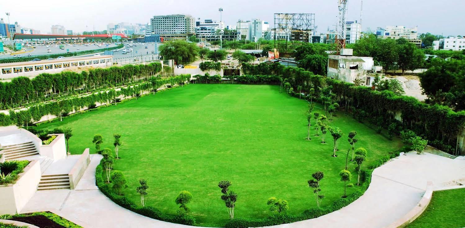 Park Airport 4*