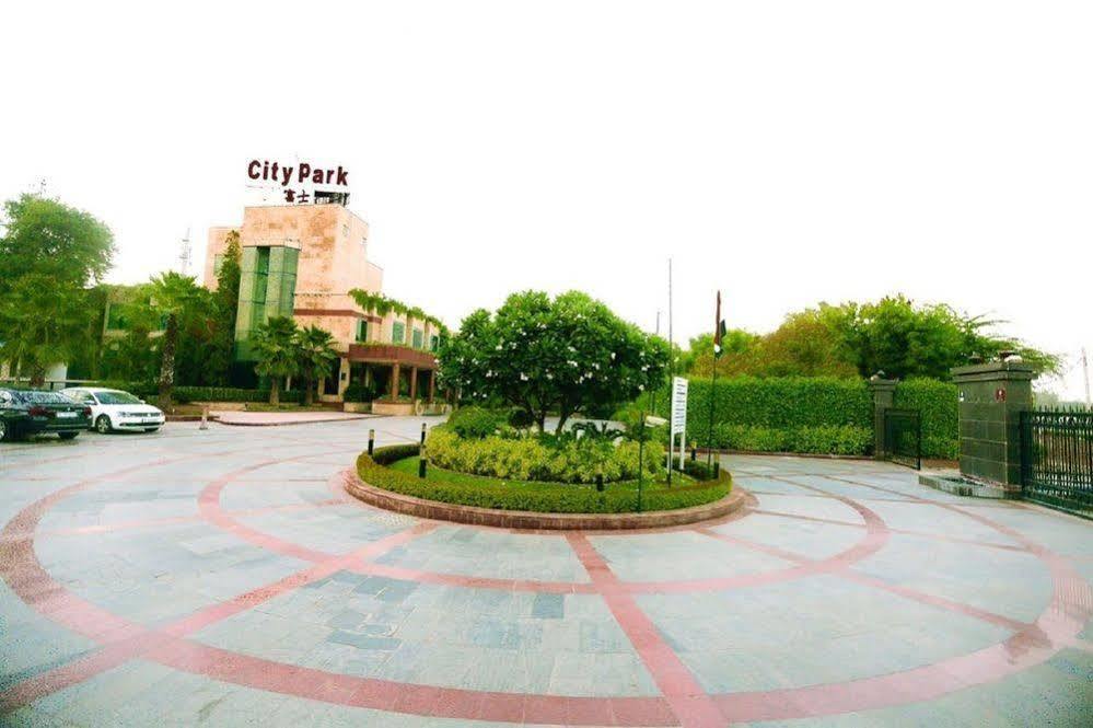 Hotel Park Airport 4*
