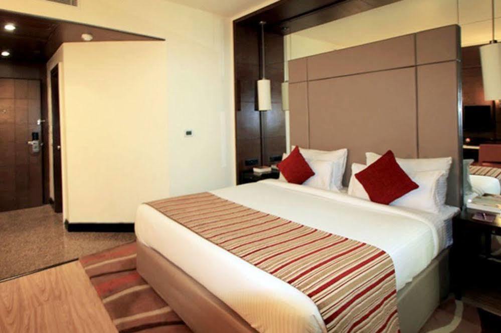 Hotel Park Airport 4*