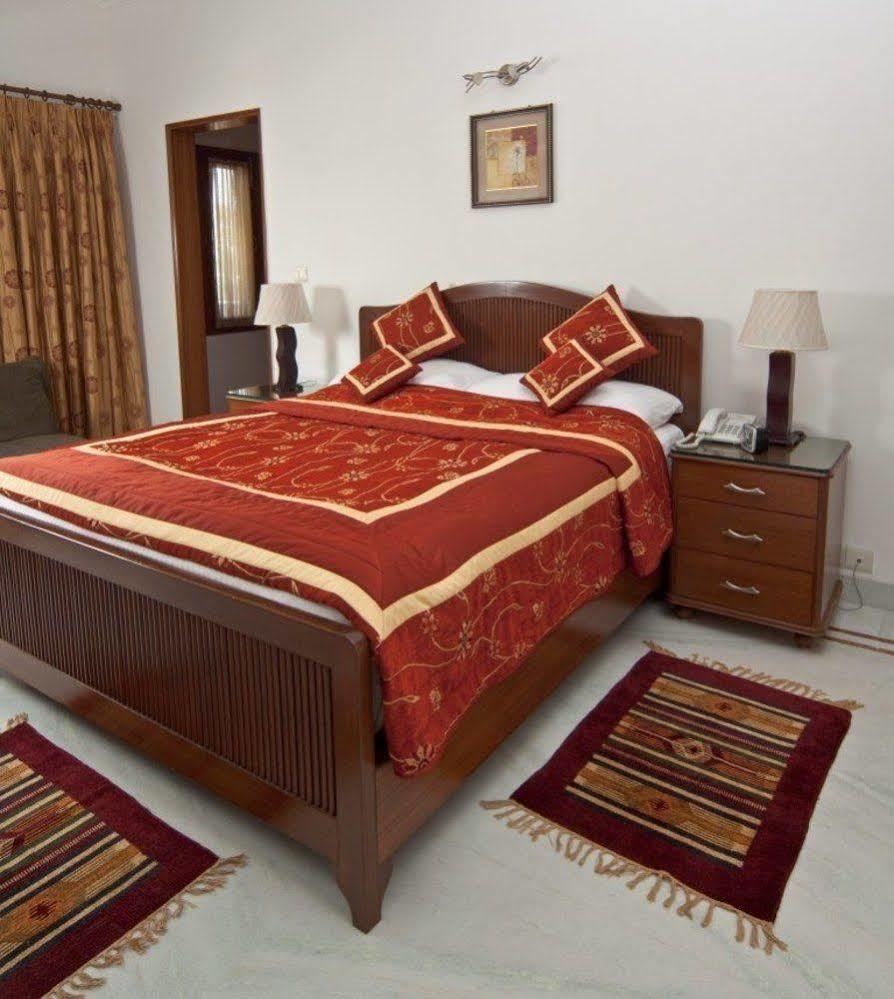 The Mayflower 3* Gurgaon