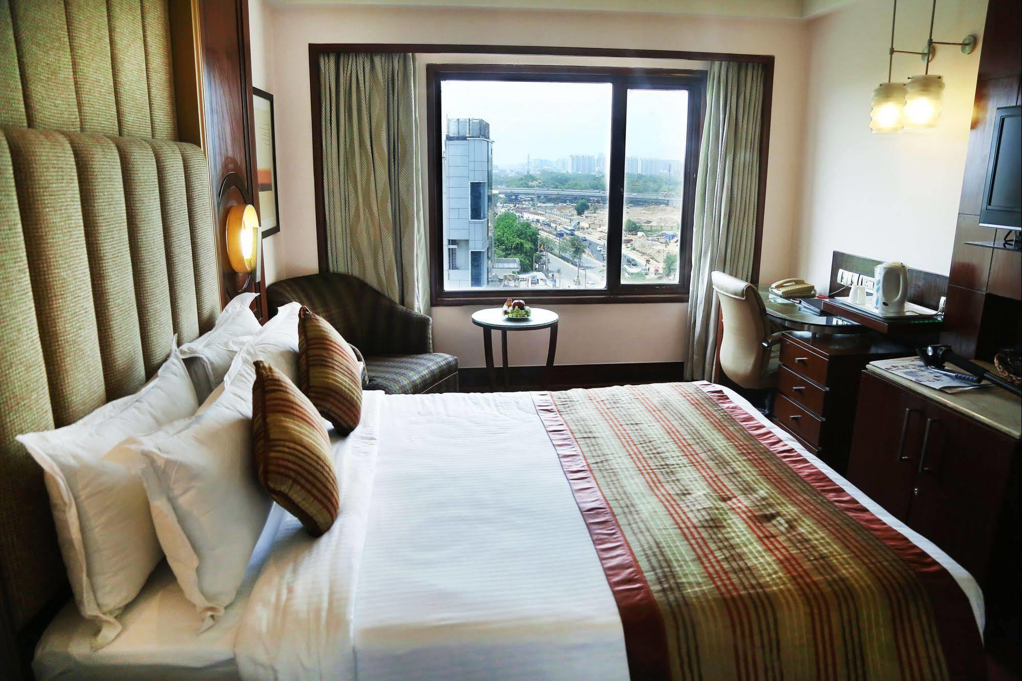 Hotel The Acura, Bmk 4*