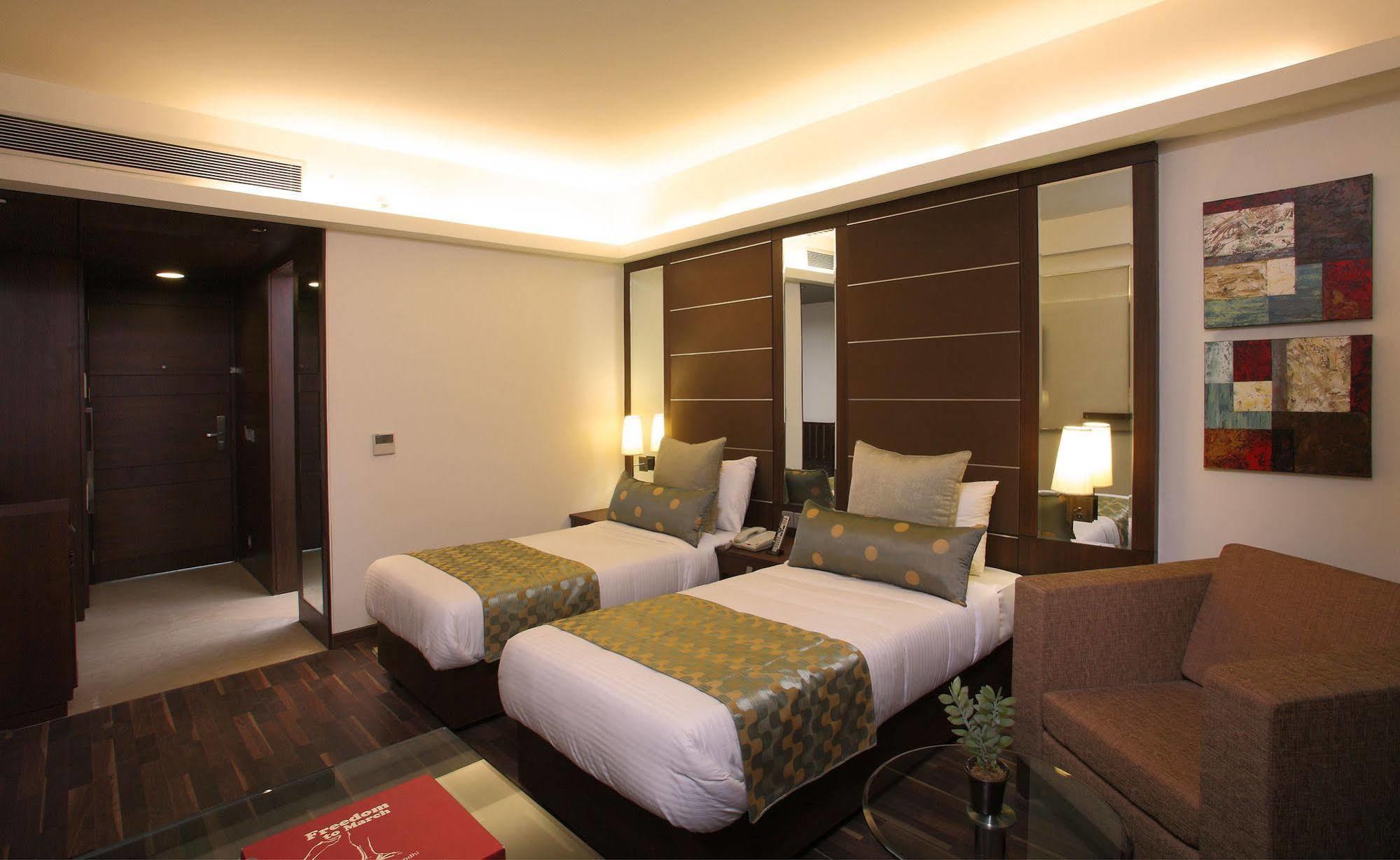 Yuhi Hospitality - Speciality Japanese Corporate House Hotel
