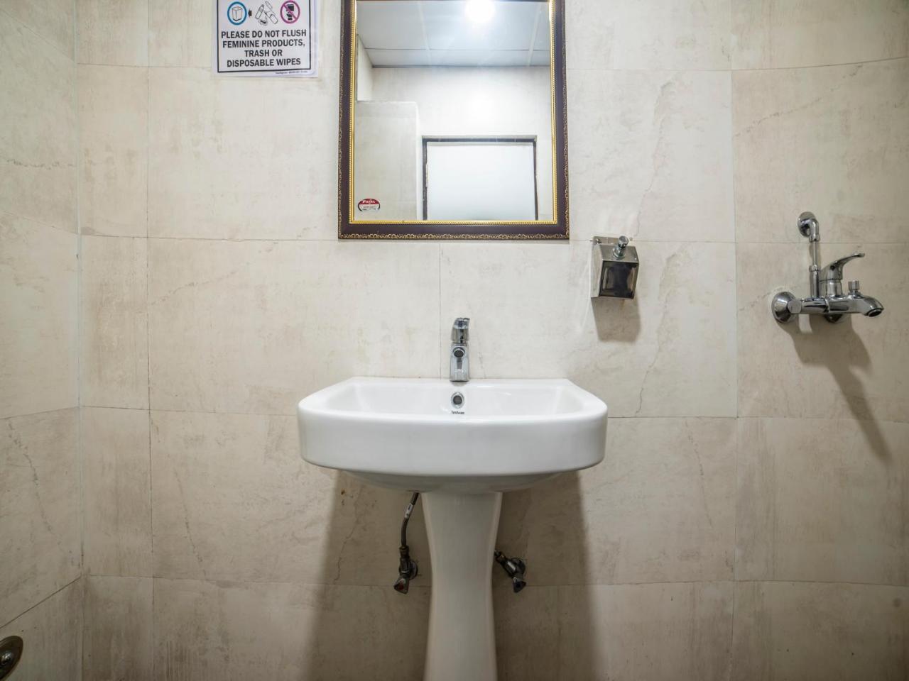 Red Hotel Gurgaon