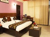 Hotel Oyo Guru Dronacharya Metro 2 3*