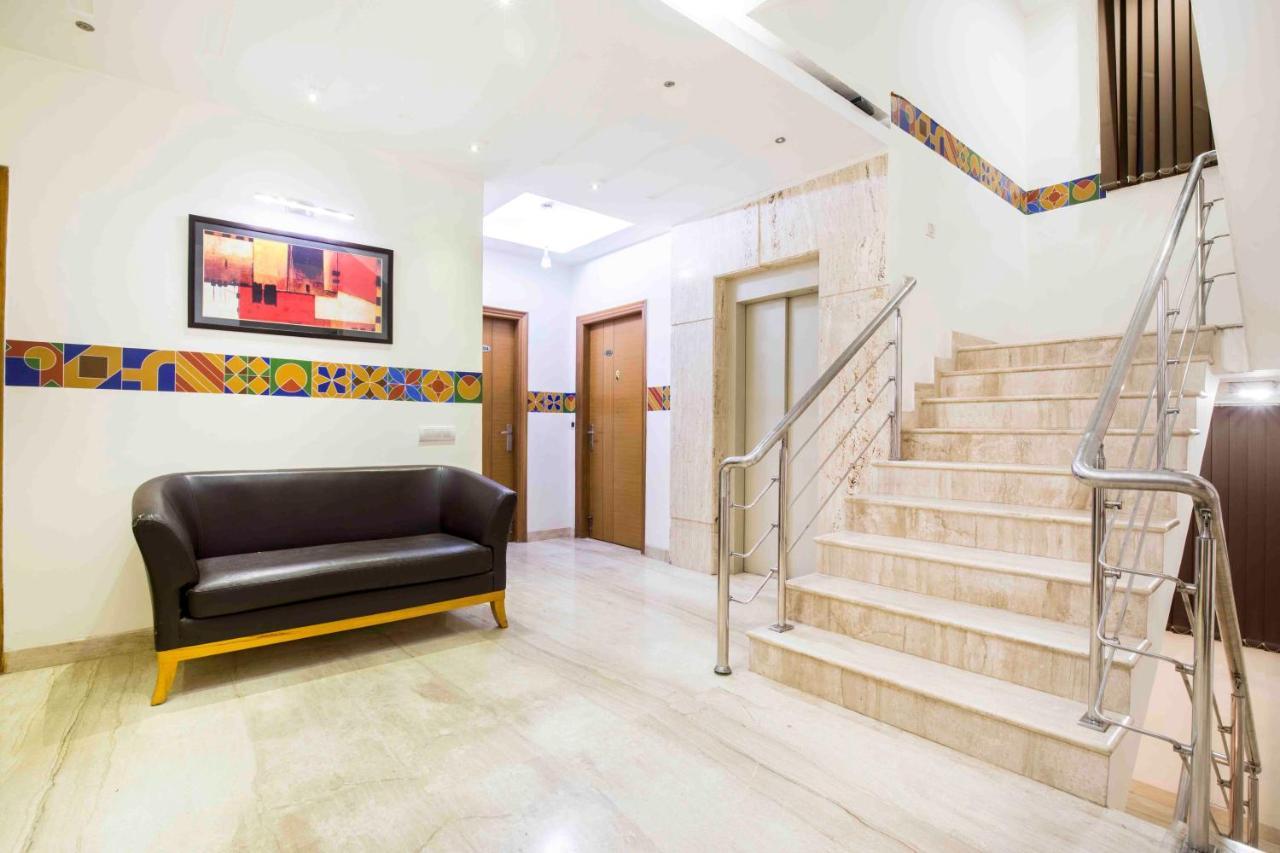 Fabhotel Grd Dlf Square Hotel