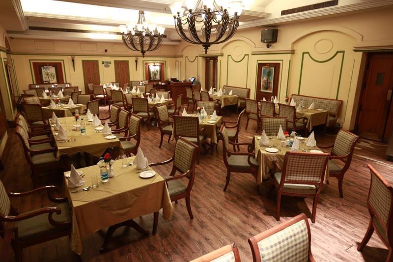 Dlf Club 4 Gurgaon