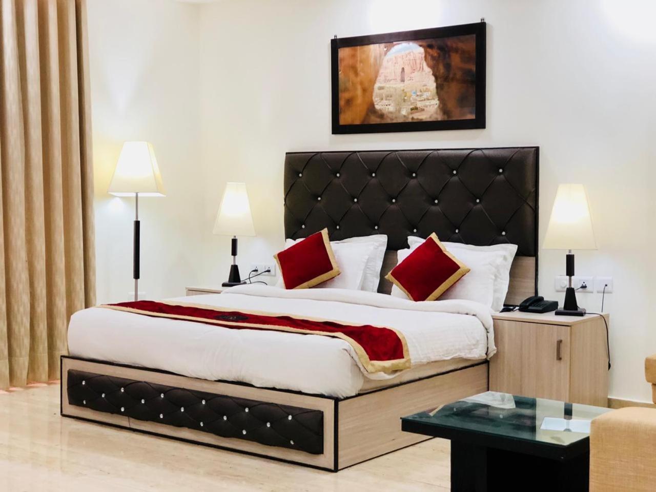 Hotel Kabul Palace Gurgaon