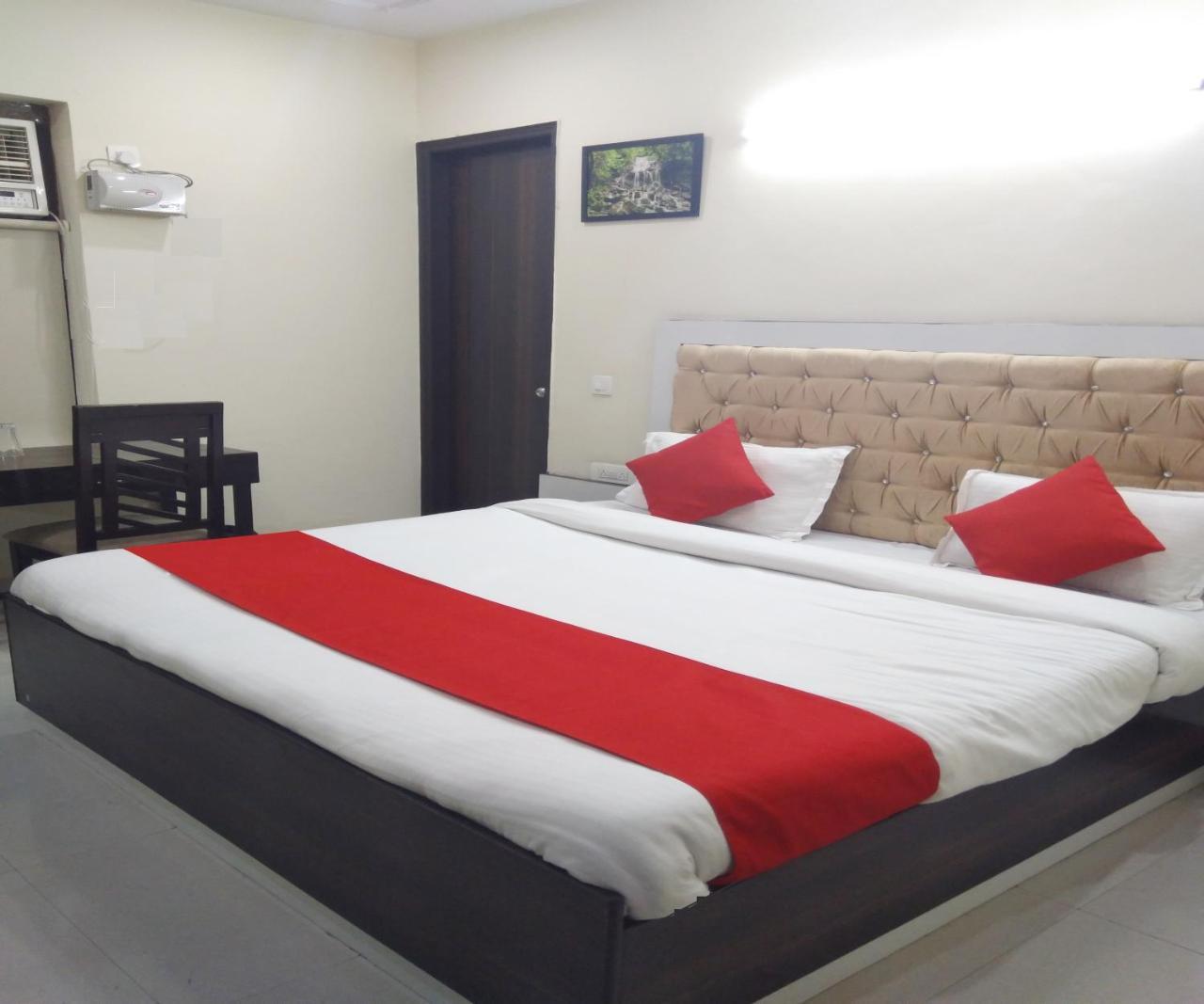 Guest house Niketan Medanta