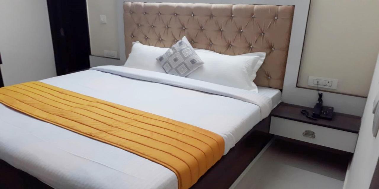 Guest house Niketan Medanta 3*