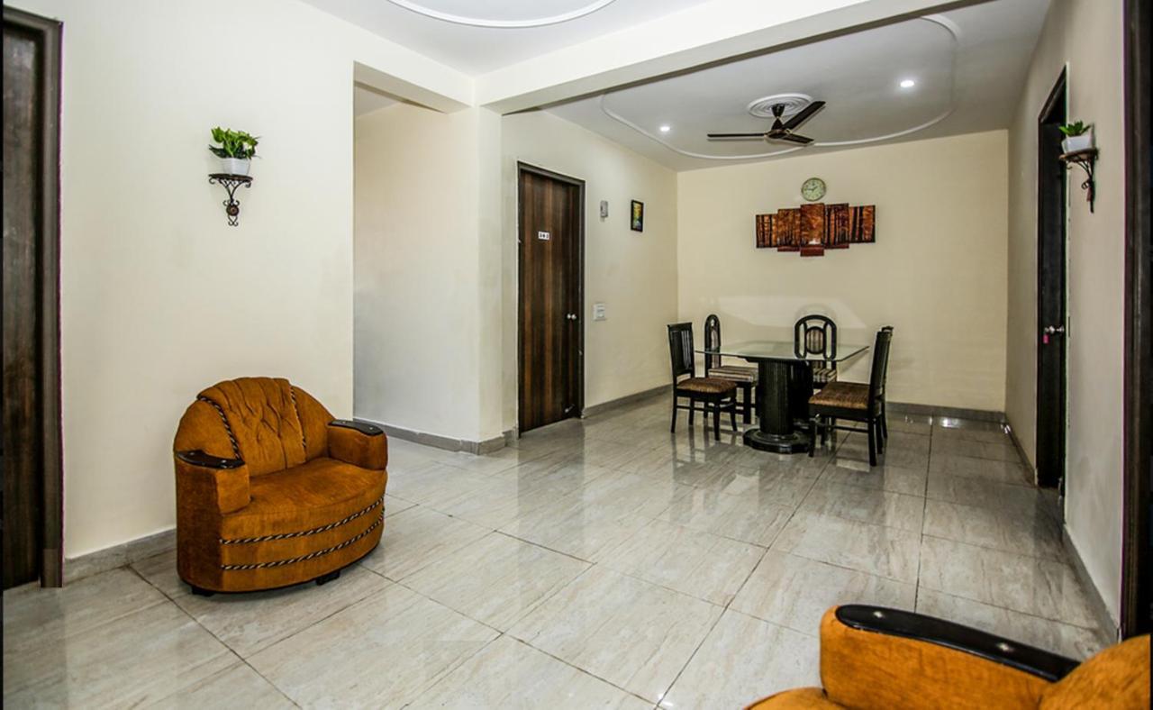 Guest house Niketan Medanta 3*