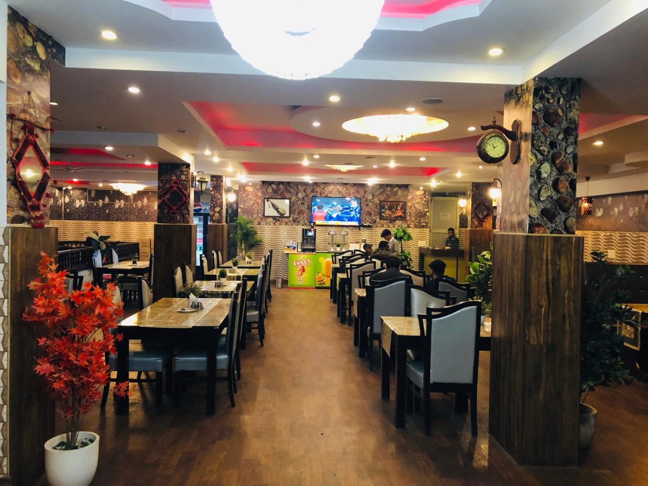 Hotel Kabul Palace Gurgaon