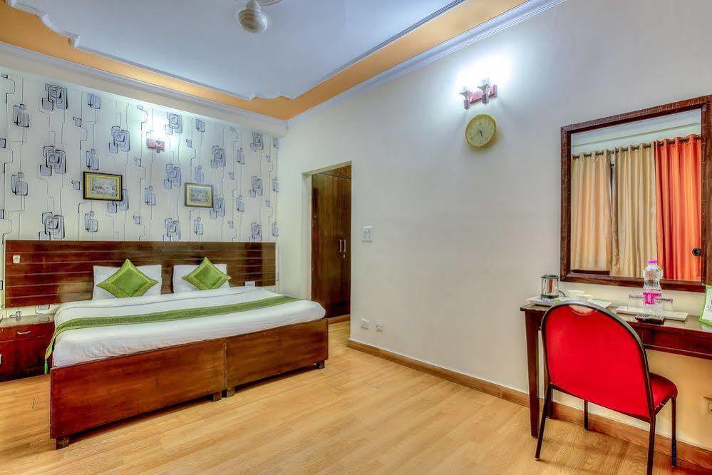 Hotel Treebo Zion Residency 3*