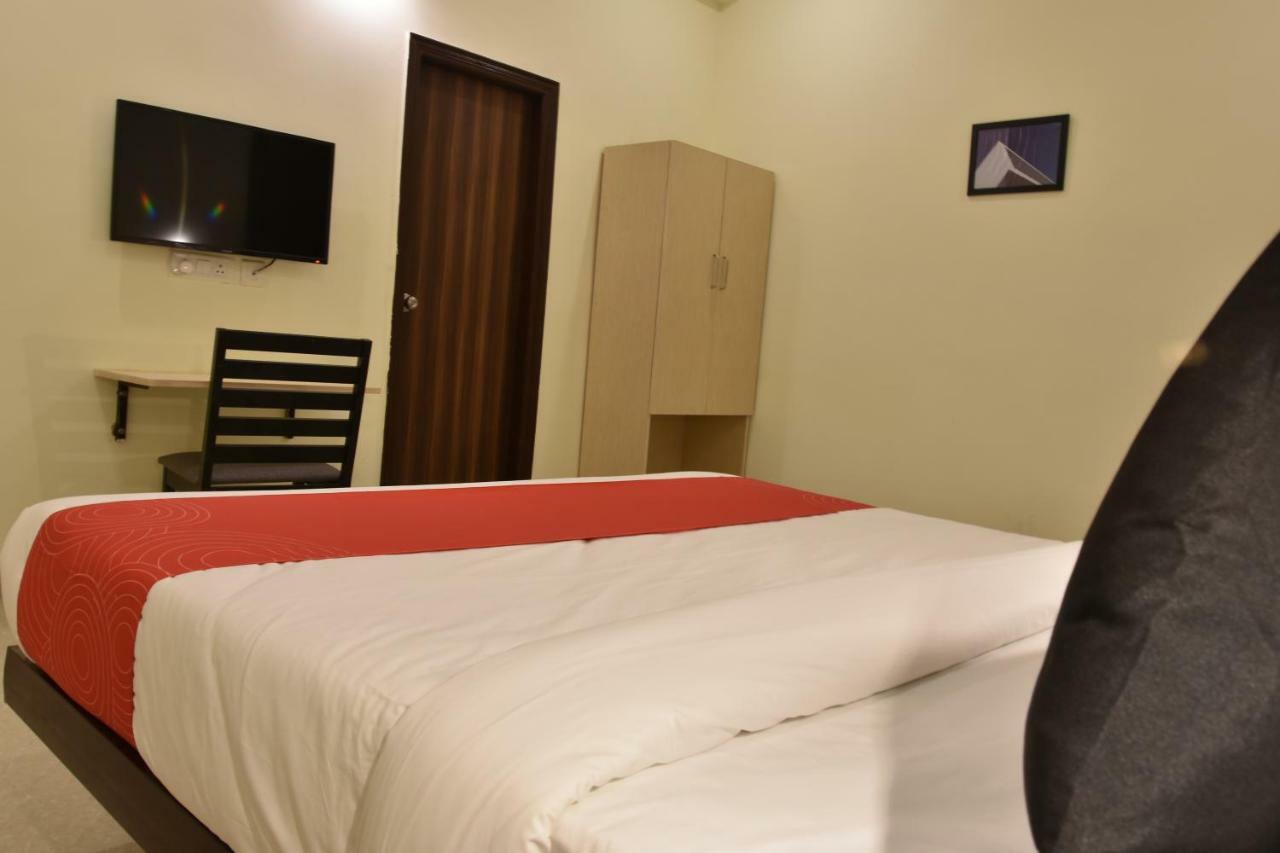 Hotel Collection O 30075 South City-1 Market 3*