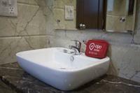 Oyo Cyber City Ii Hotel
