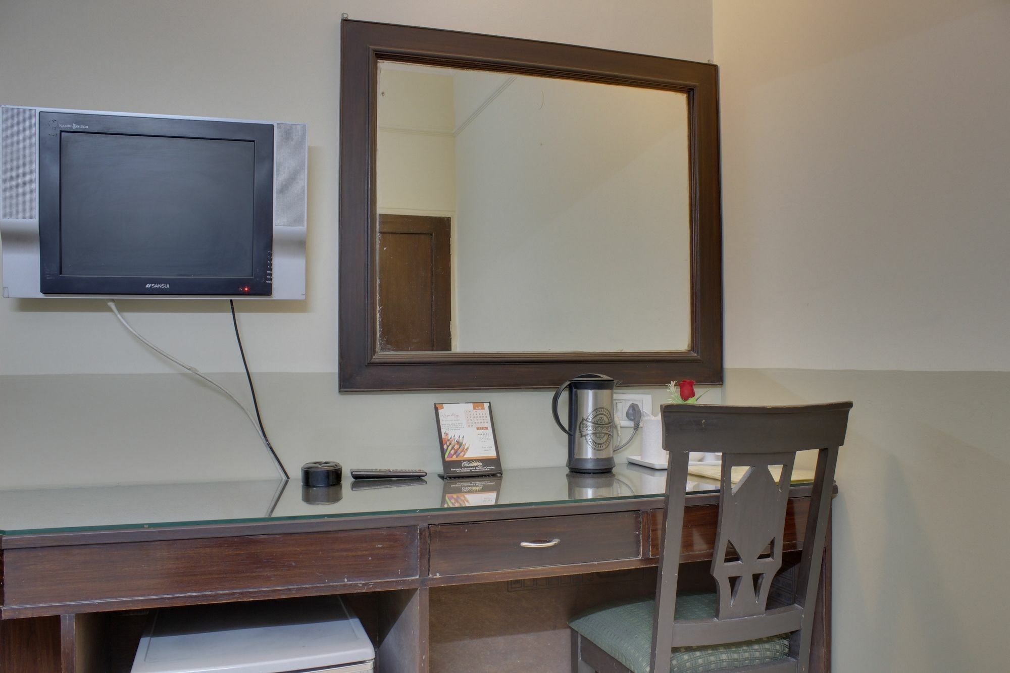 Hotel Oyo 309 The Royal Residency Gurgaon