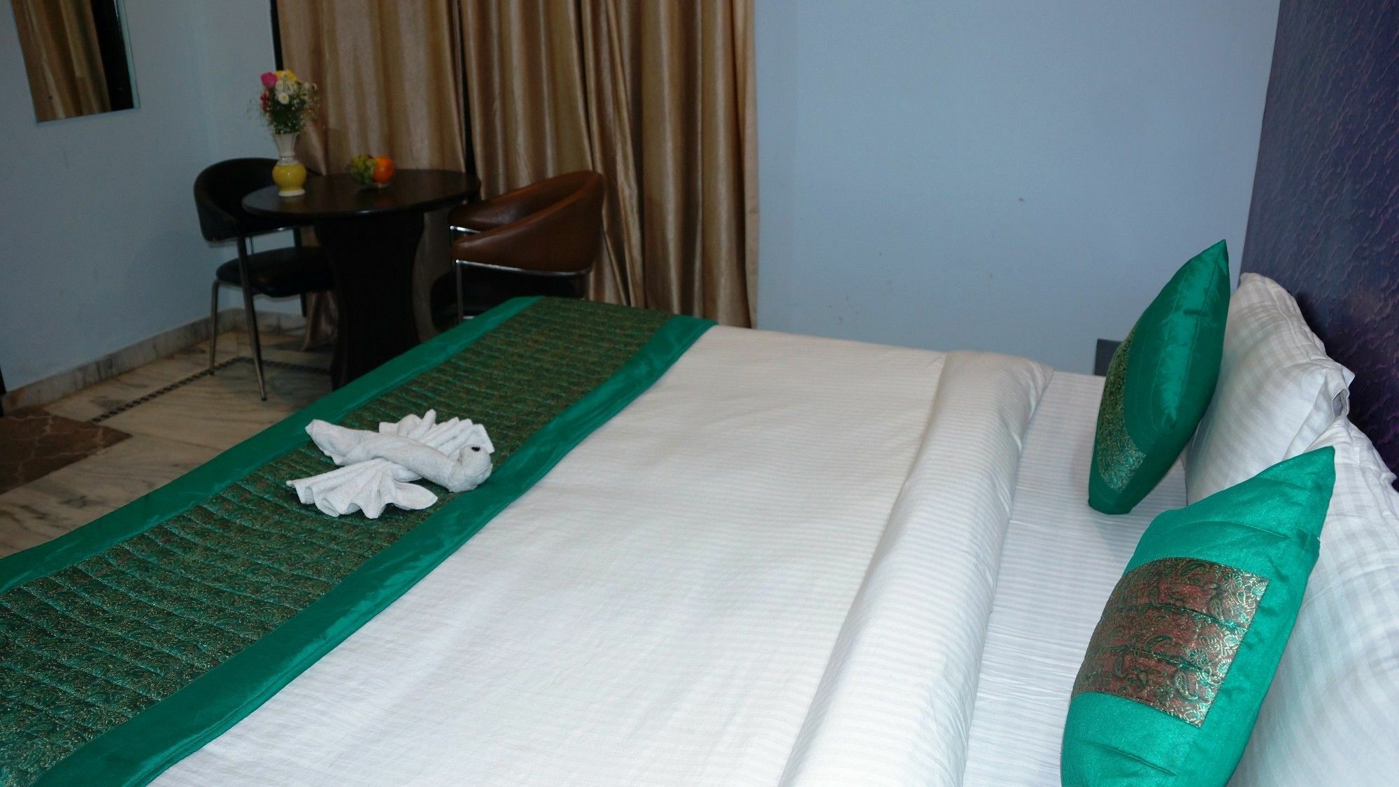 Maxfort Medicity Hotel Gurgaon