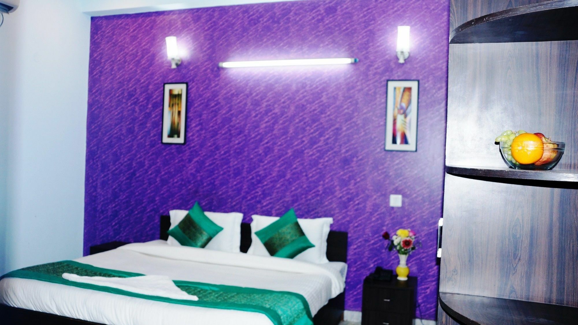 Maxfort Medicity Hotel Gurgaon