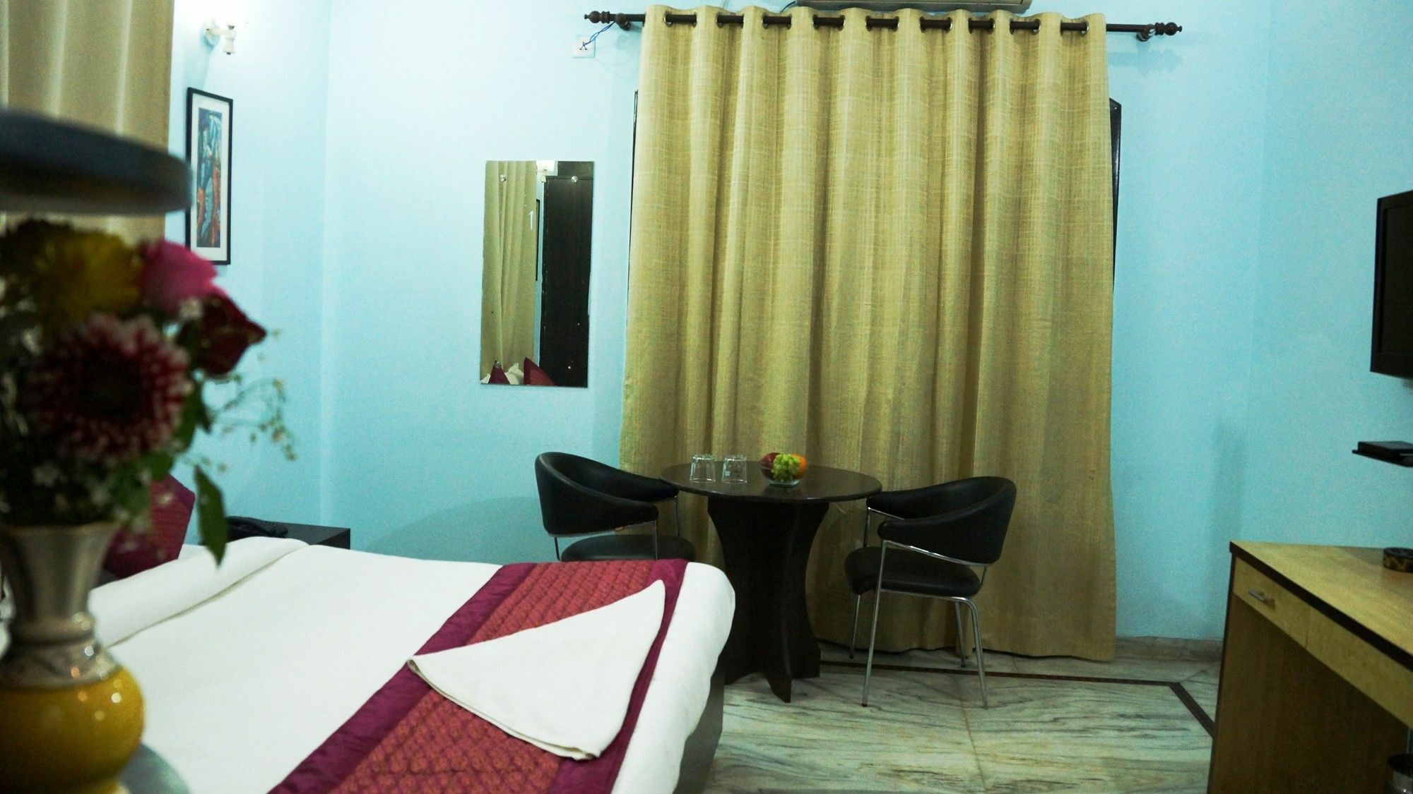 Maxfort Medicity Hotel Gurgaon
