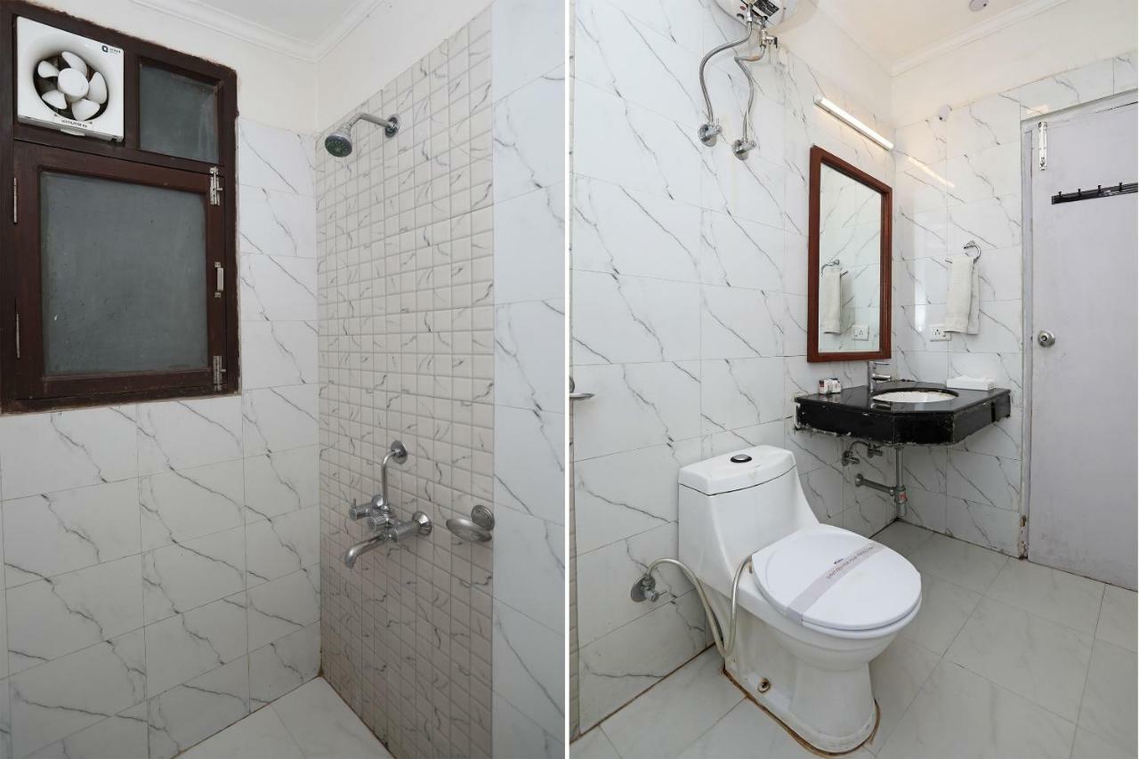 Oyo 2482 K V Complex Hotel Gurgaon