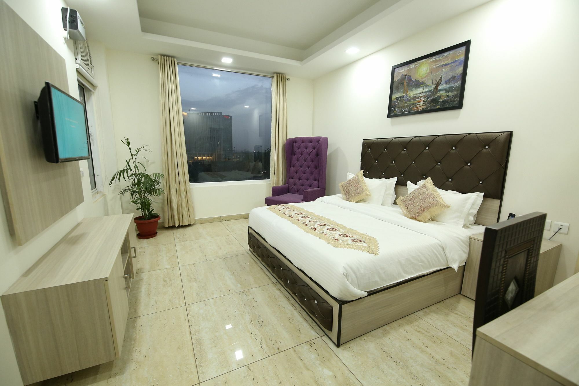 Hotel Kabul Palace