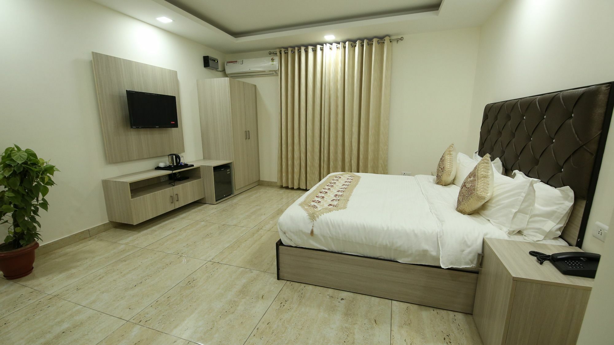 Kabul Palace Hotel 3*