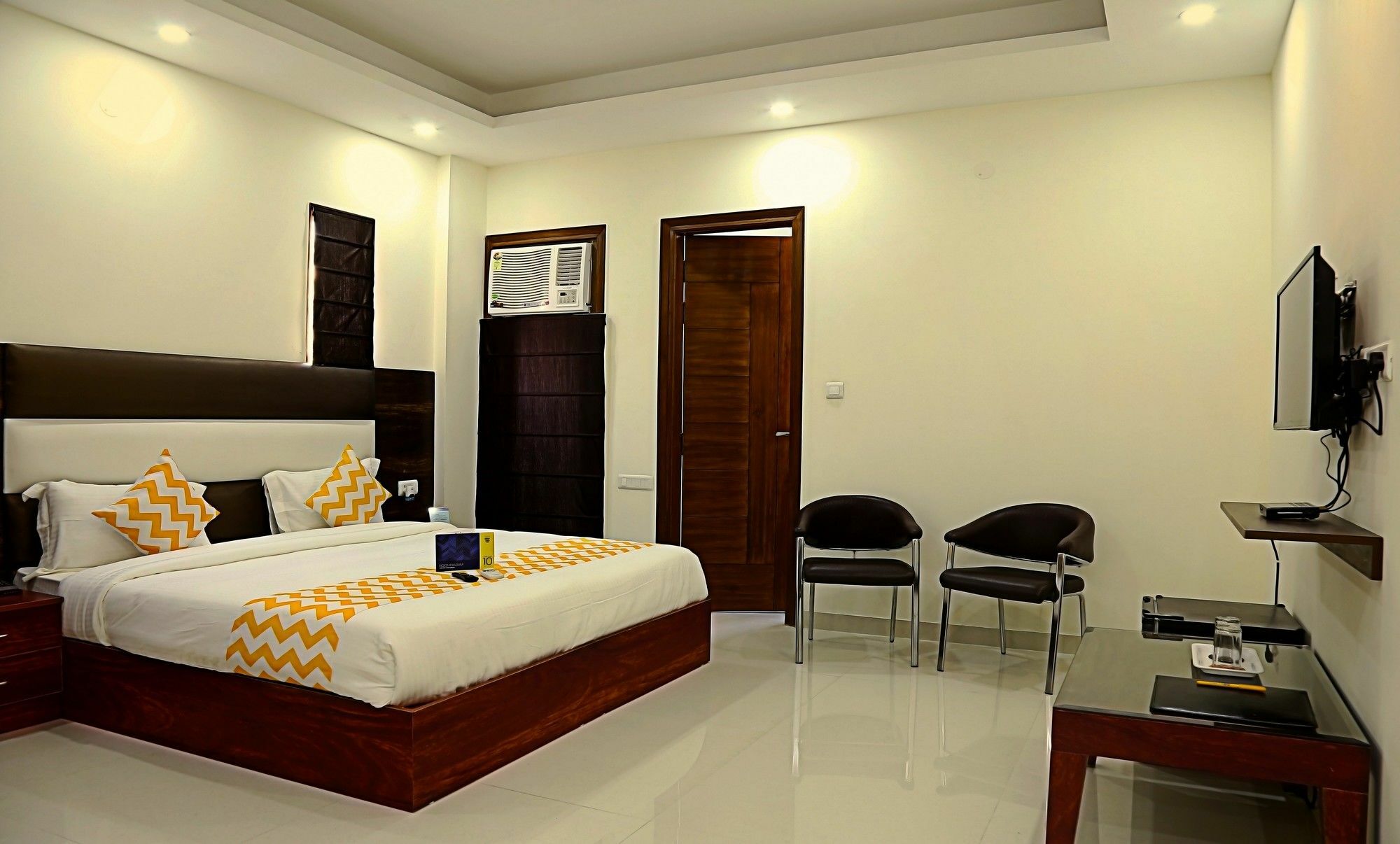 Fabhotel Daffodils Sohna Road Gurgaon
