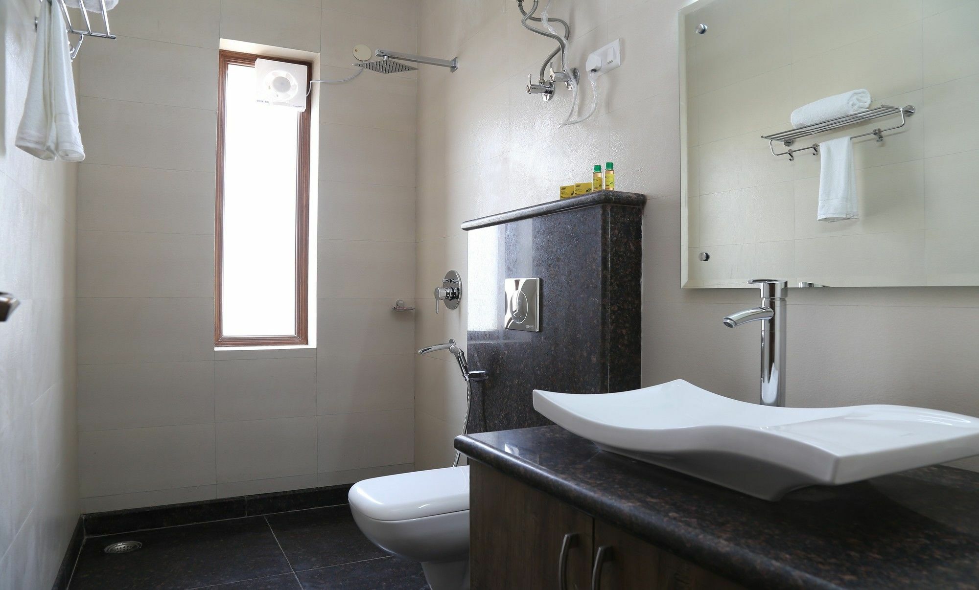 Fabhotel Daffodils Sohna Road