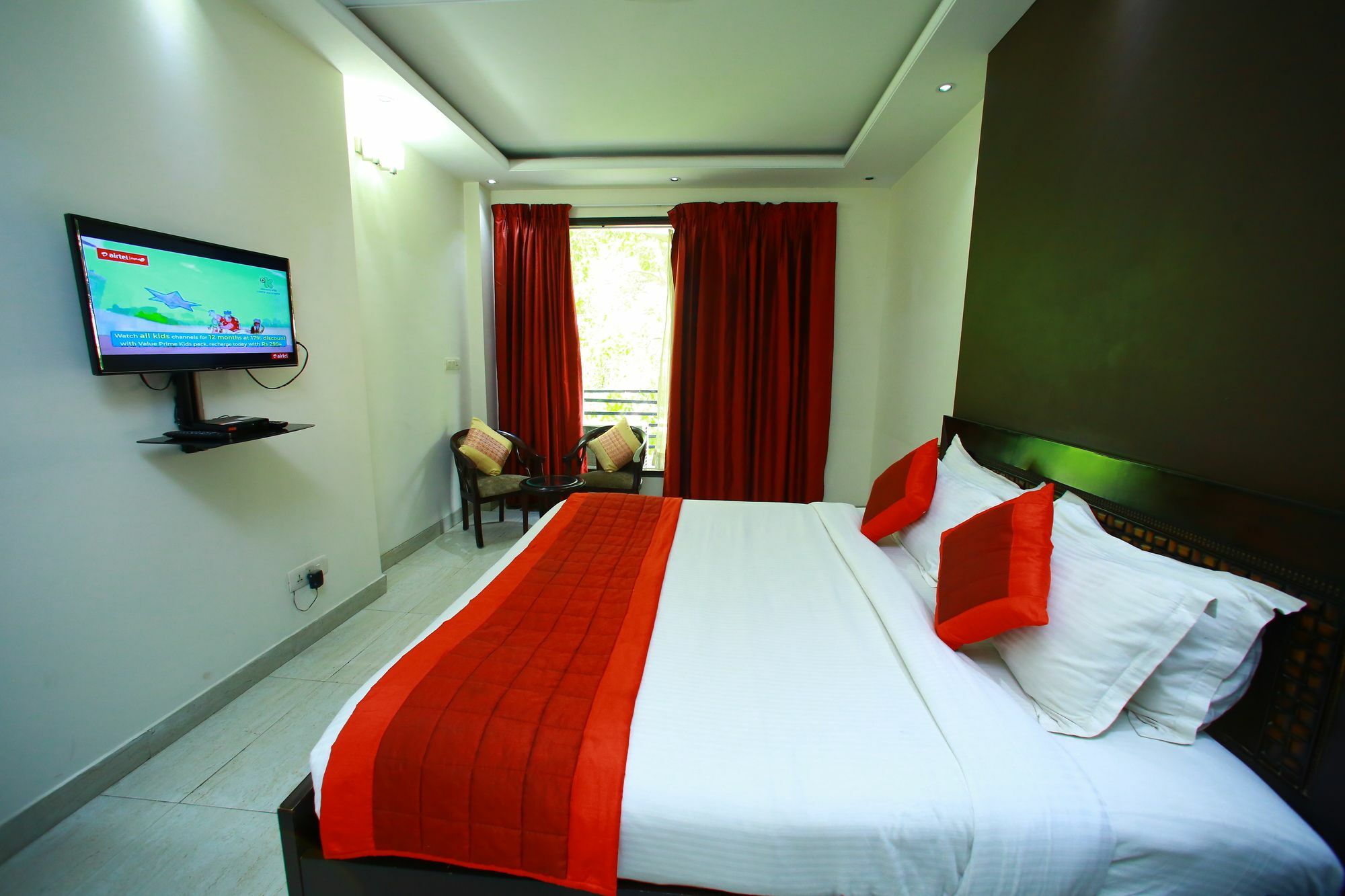 Sparklin Hotel 2*