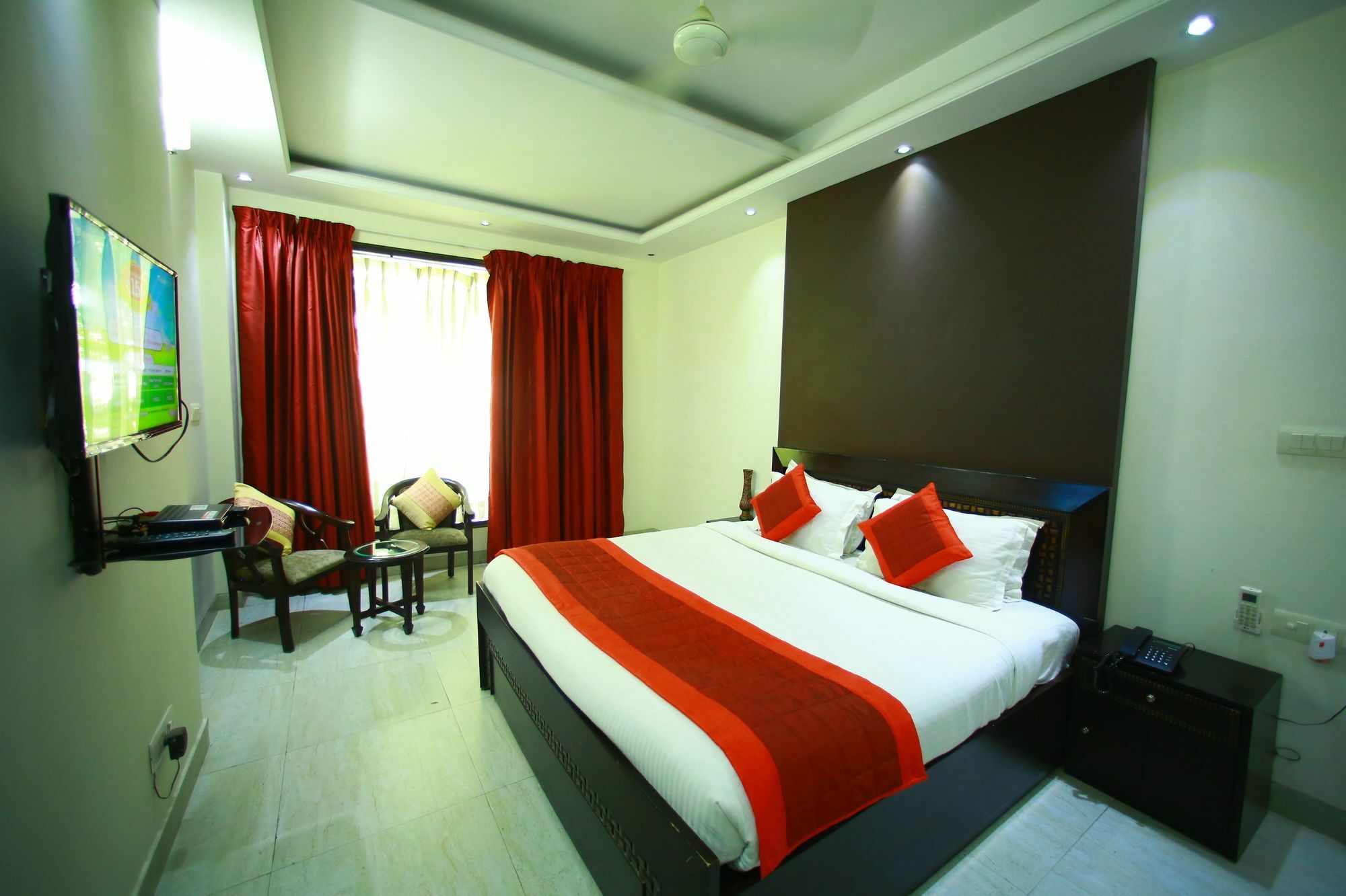 Sparklin 2* Gurgaon