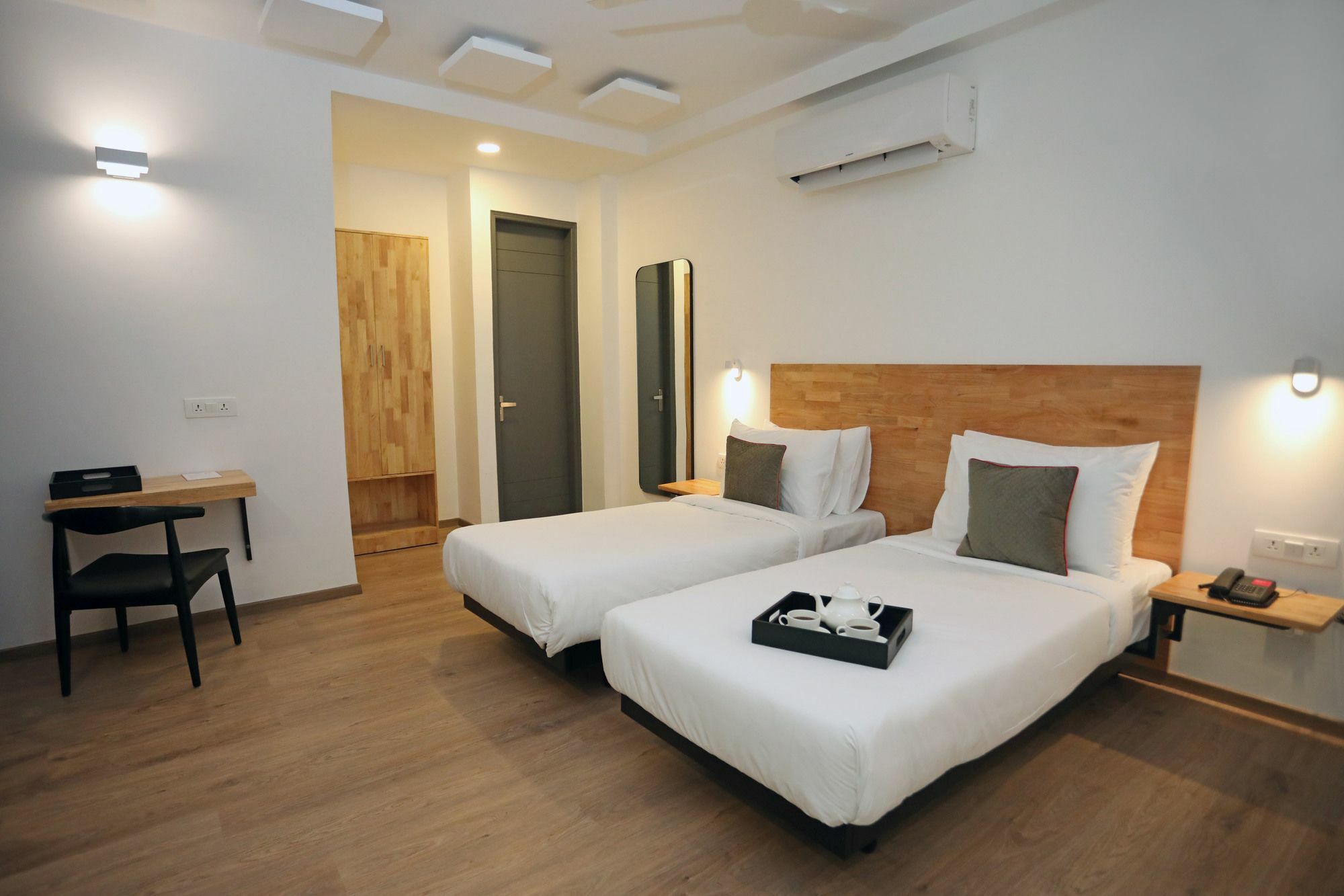 Oyo Townhouse 024 Sector 47
