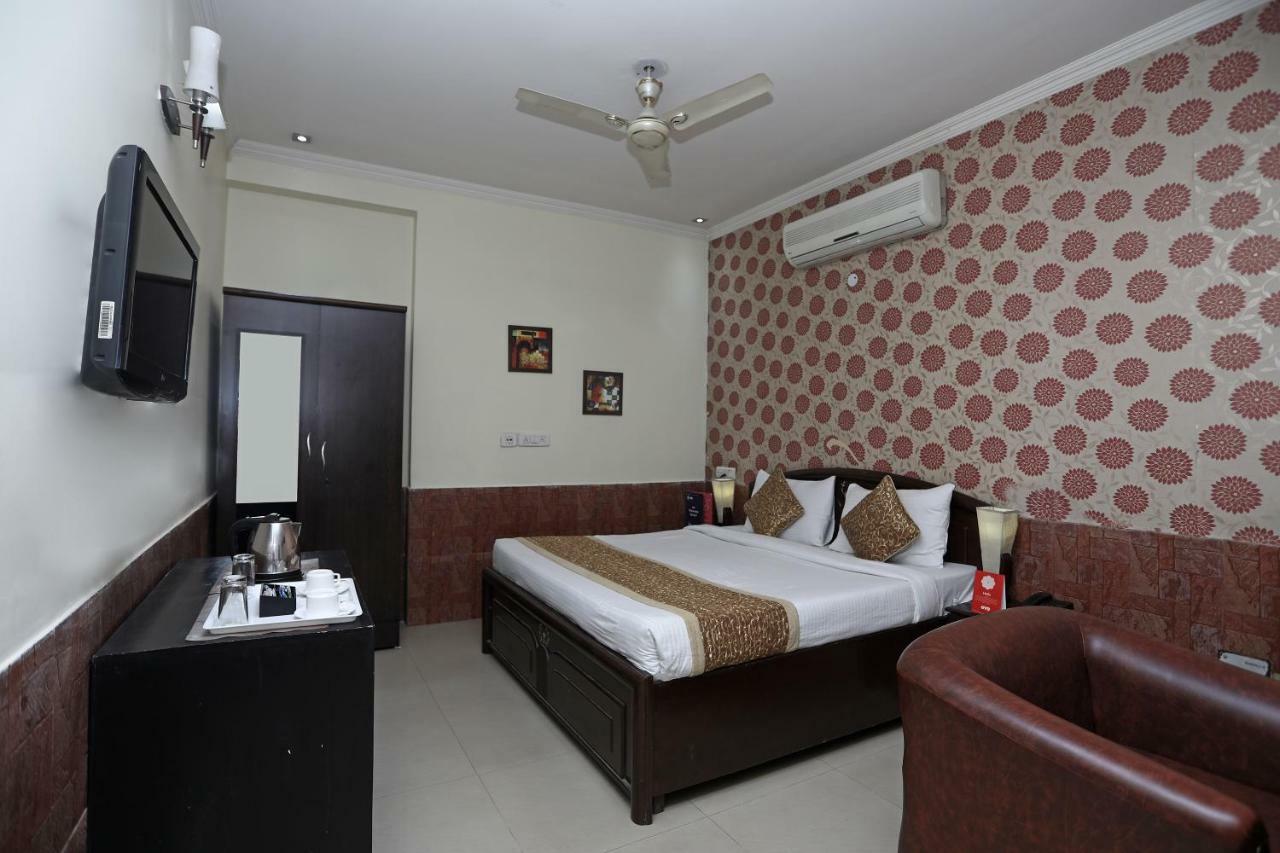 Hotel Oyo 14875 The Imperial Residency 3*