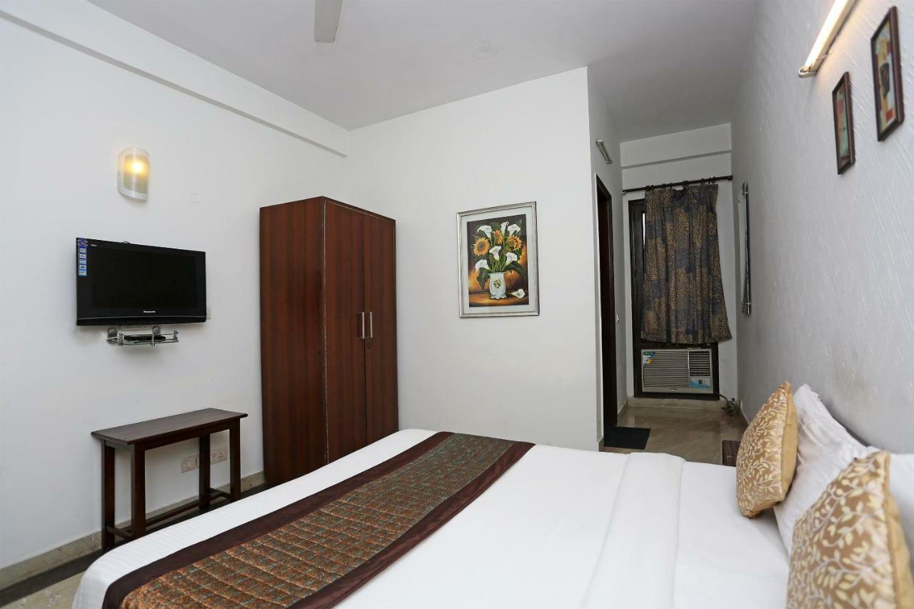 Oyo 2256 Excellency 2* Gurgaon