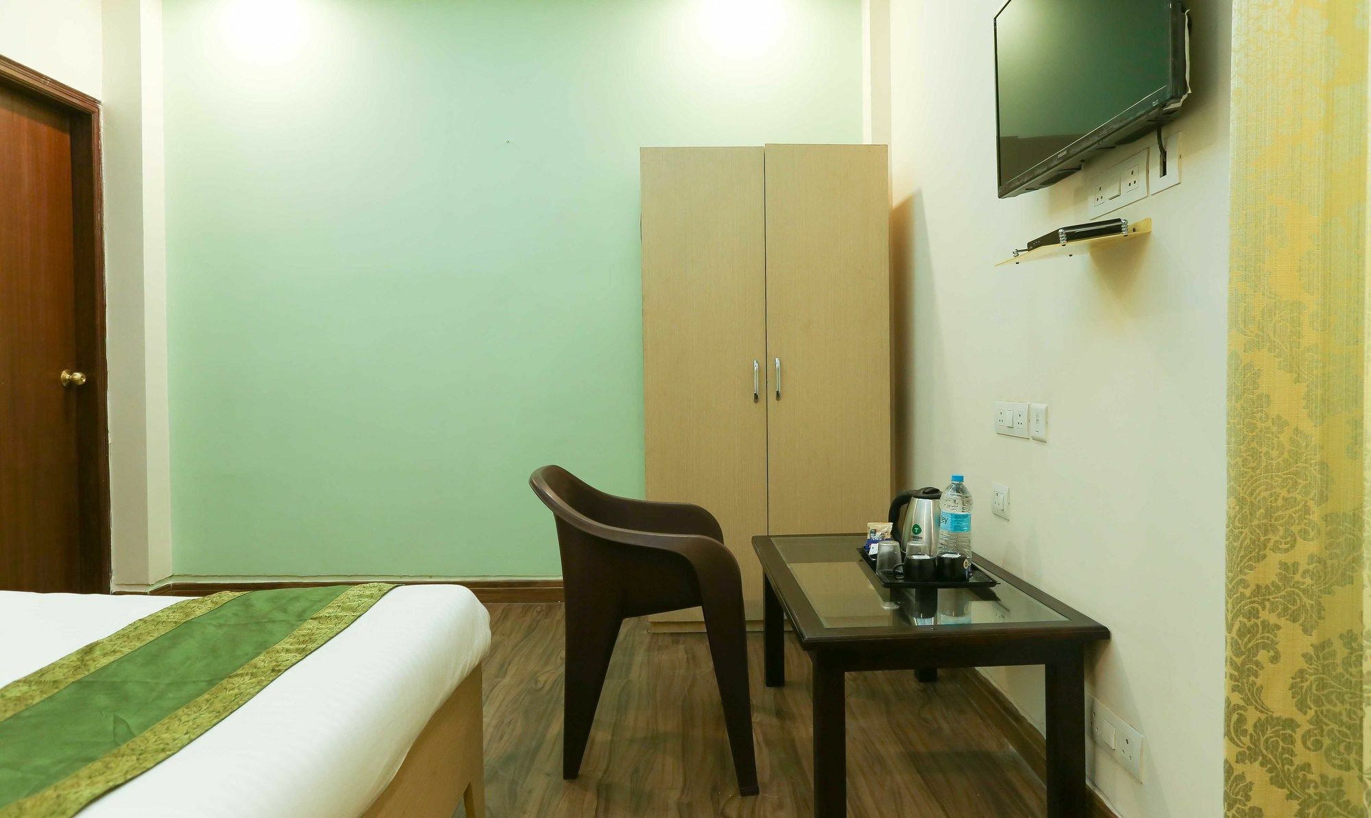 Treebo Trip 101 Medicity Hotel