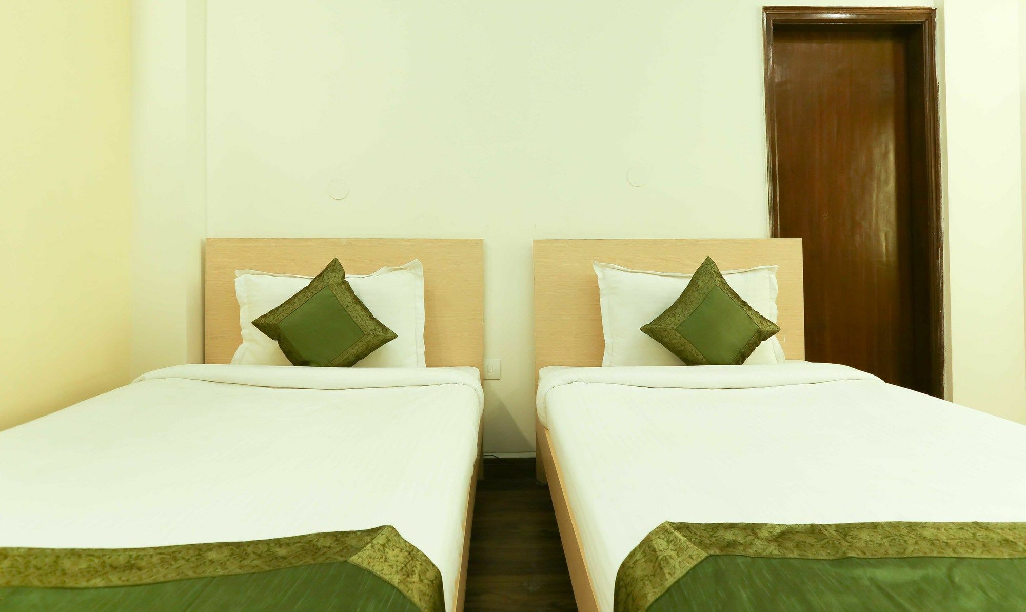 Hotel Treebo Trip 101 Medicity 3*