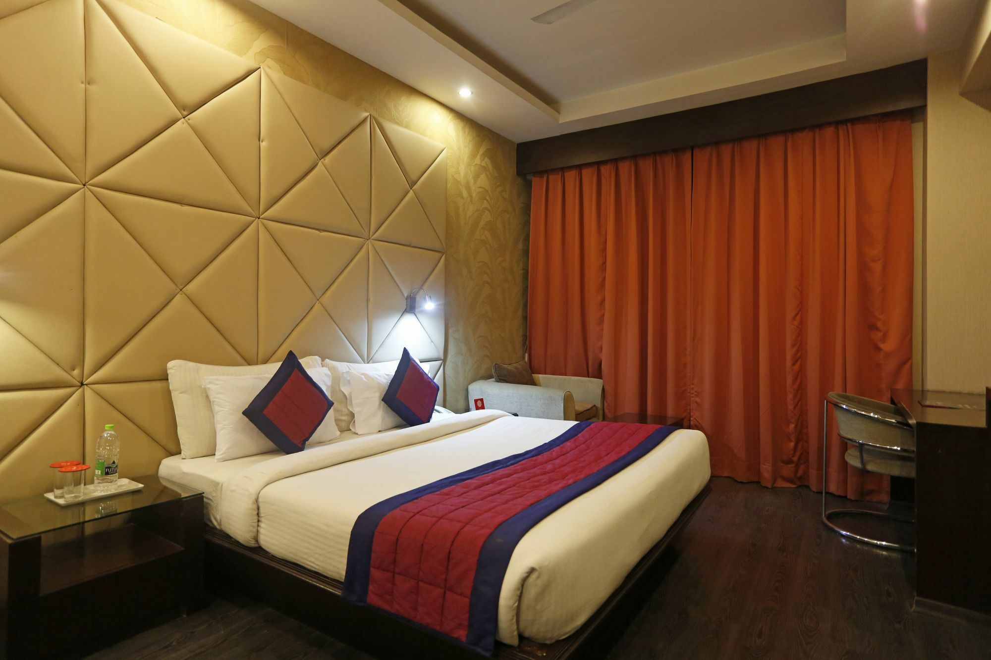 Oyo 7281 Almati 3* Gurgaon